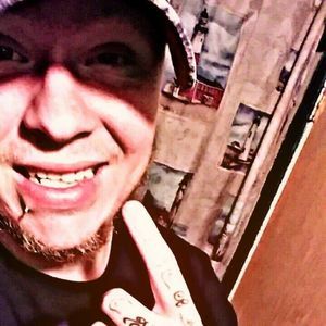 Meet your Posher, Dylan